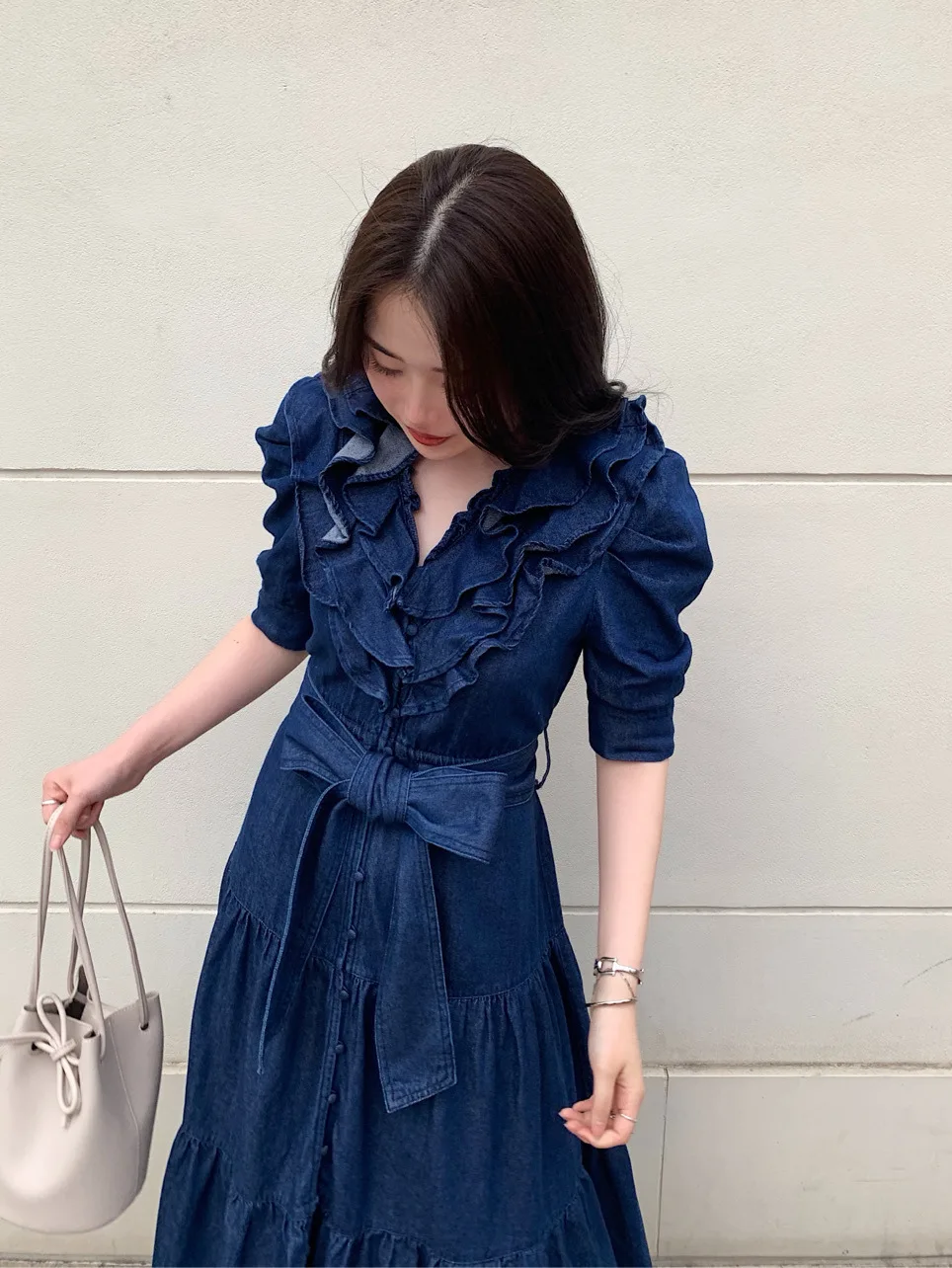 38b0a5cbe7169a4fa0b95533a1a5f9