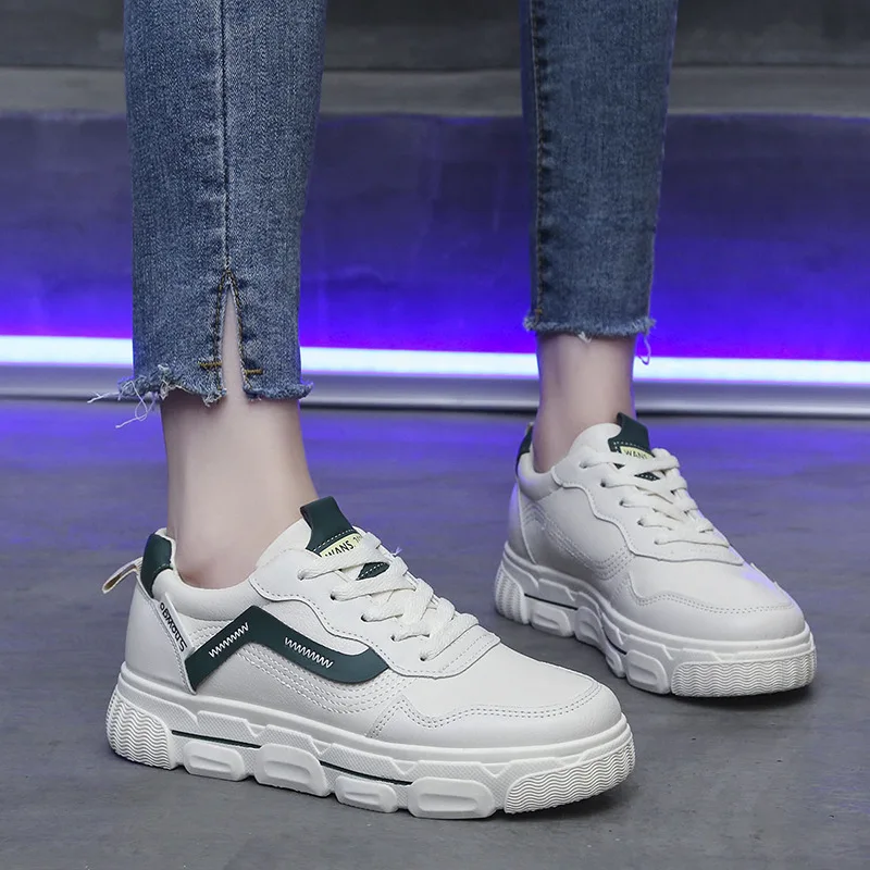 

2020 New Leather Flats Shoes Woman Fashion Spring Autumn White Casual Shoes Lace-up Platform Single Shoes Solid Chunky Sneakers
