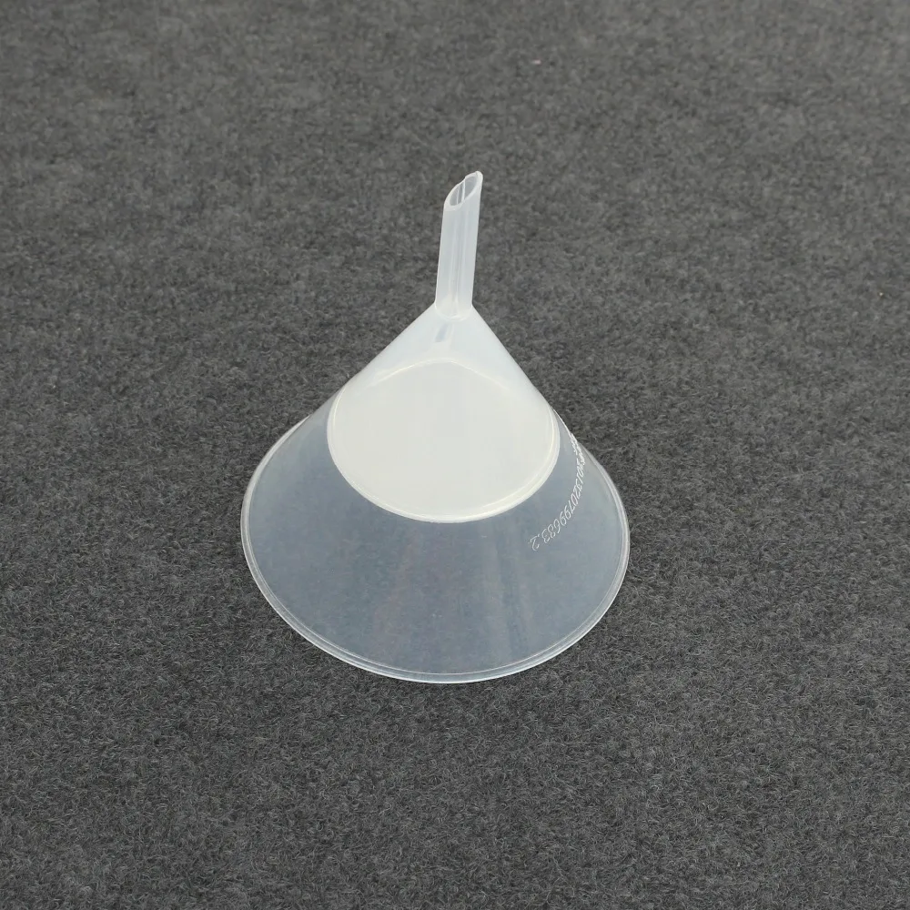 1 Funnel with filter 02