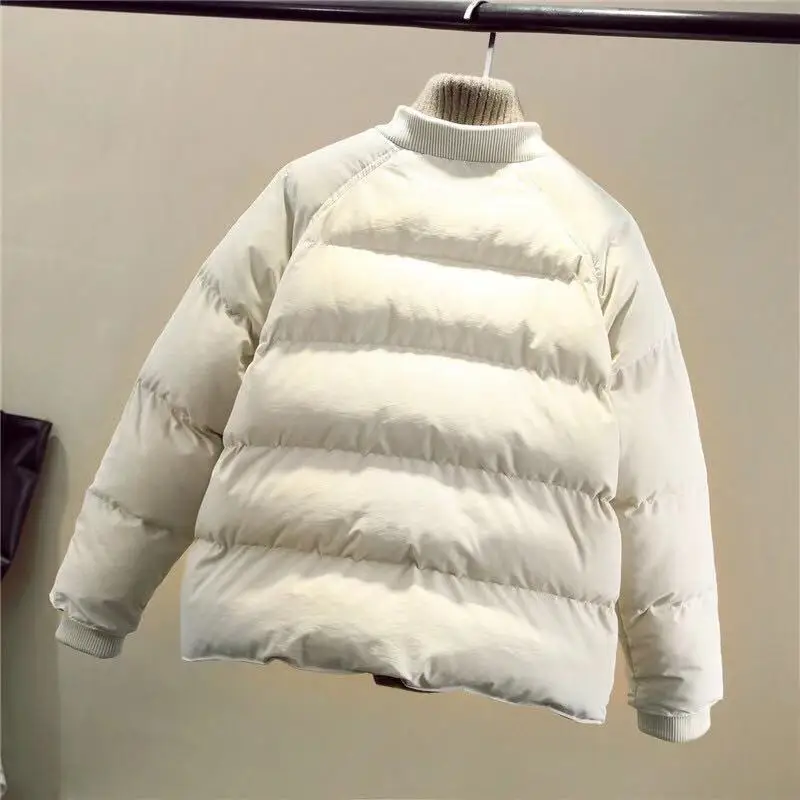 Короткая женская зимняя куртка с хлопковой подкладкой, новинка, Корейская версия, свободная утолщенная куртка-бомбер, пуховик, хлопковая куртка, теплая маленькая хлопковая куртка