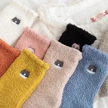 12 пар/компл. осень-зима, носки для девочек, Дамская обувь, однотонные женские ботинки Цвет из бархата кораллового цвета с вышивкой в виде животных для отдыха Дамы из мультфильмов детские носки для девочек
