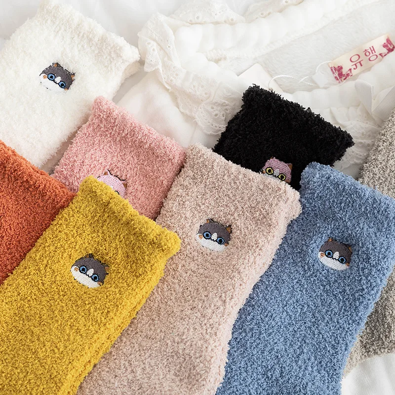 

12 Pairs/set Autumn and Winter Girl Socks Lady Solid Color Coral Velvet Embroidery Animal Leisure Wholesale Ladies Socks Girl