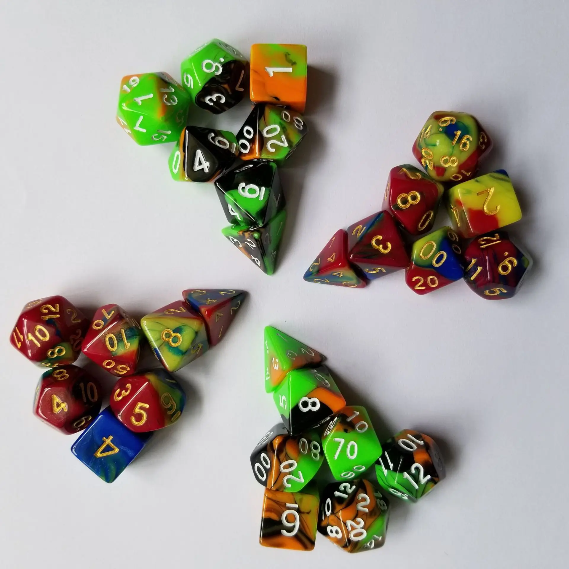7 шт./компл. новые смешанные три-Цвет двух-Цвет кости из двух Цвет многогранные кости креативный смешанный Цвет
