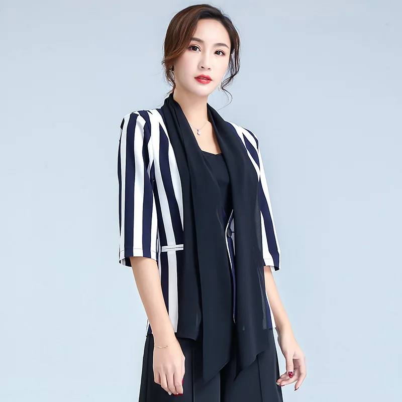 

2020 Spring Striped One Button Cropped Sleeves Small Suit V-neck European and American Style Slim-Fit Jacket