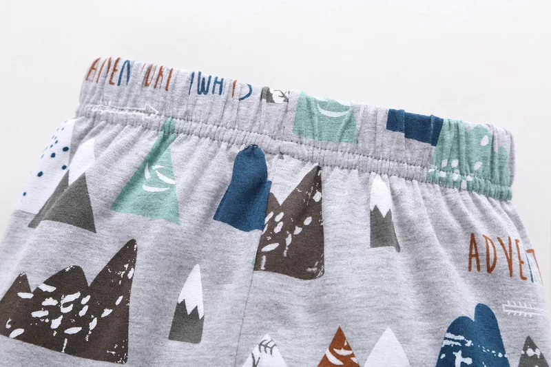 4367878989_1533018471