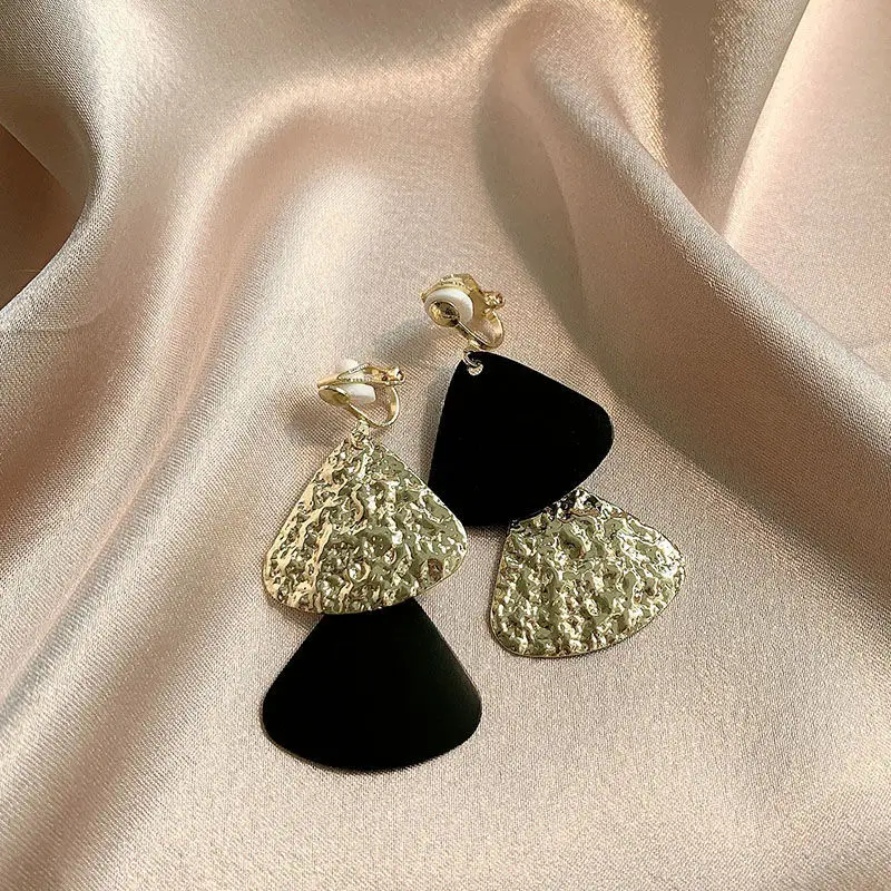 Hoop Earrings Ear Clip Earrings Clip Earrings Ear Clip Ear Accessories Vintage Golden Minimalist Rhinestone Clip on Hoop Earrings Non Pierced Cute Earrings for Women Trend Jewelry Gift