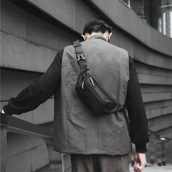 

Waterproof Man Waist Bag Fashion Chest Pack Outdoor Sports Crossbody Bag Casual Travel Male Bum Belt Bag Black