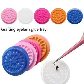 

10pcs Eyelash Glue Holder Grafting Eyelashes Tray Flower Shaped Lashes Gasket for Makeup Pad
