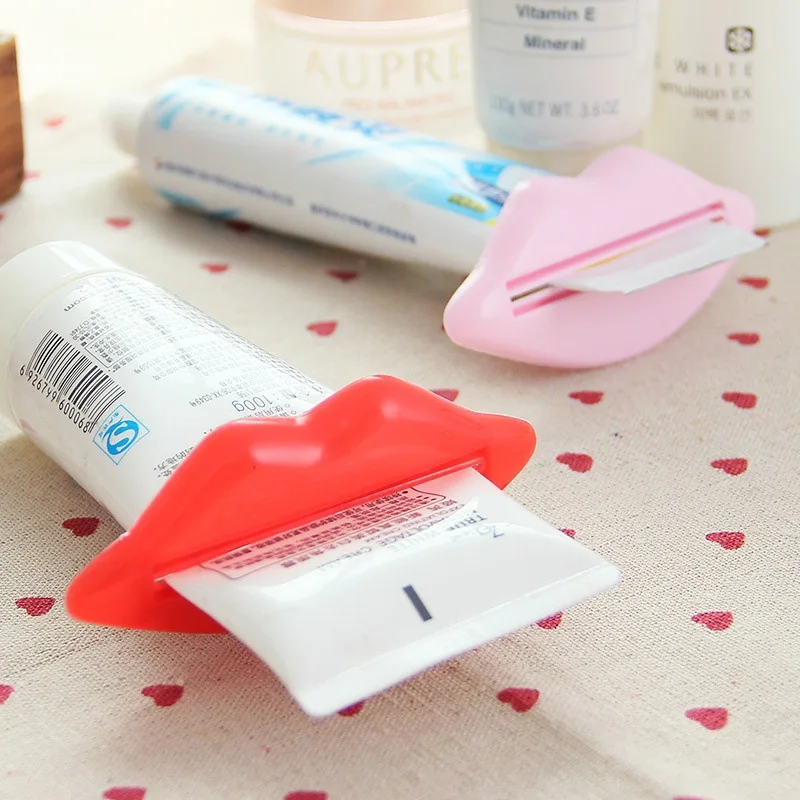 1 Pcs Multifunction Bathroom Home Tube Rolling Holder Squeezer Easy Cartoon Toothpaste Dispenser Kitchen Accessories Gadgets