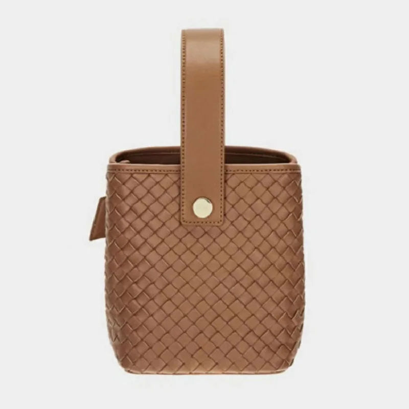 Рисунок 2 - Роскошная брендовая дизайнерская