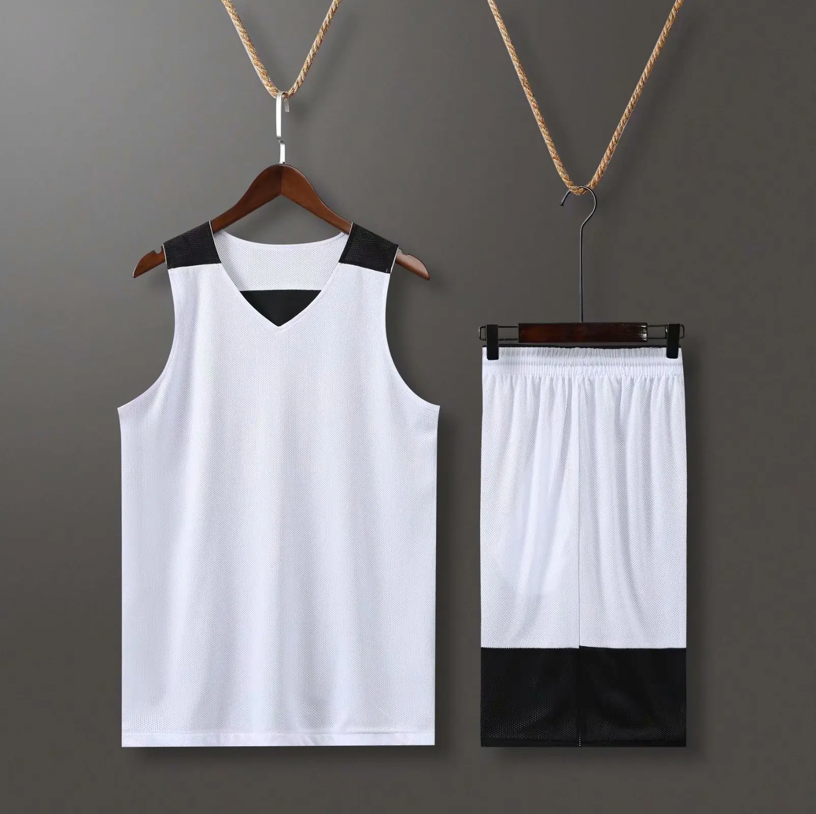 Double sided basketball training jersey set team tracksuits breathable basketball jerseys uniforms customized adult men kids basketball jerseys