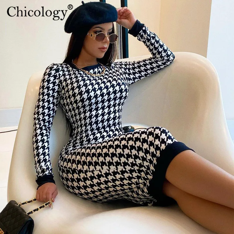Женское клетчатое платье миди Chicology облегающее с длинным рукавом элегантная