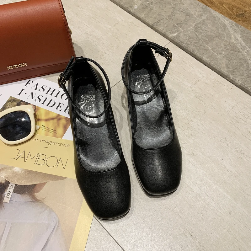 

Spring autumn elegant fashion simple solid color buckle strap design square head high heel small leather shoes women W40-50