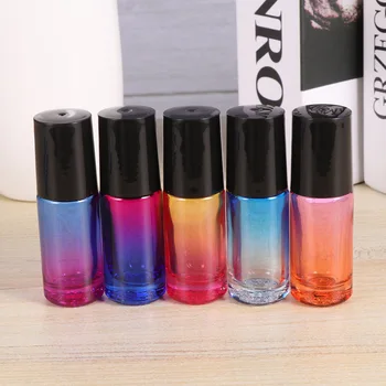 

1 Set 5ML Roll-On Bottles Gradient Roller Bottles Glass Roller Balls Bottles Delicate Roll-On Bottles for Women Girl Madam