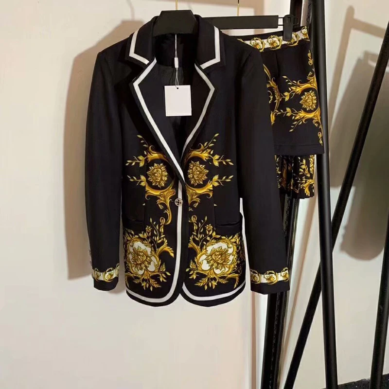 

8.26 New fashion single button printed long sleeve notched coat + Fake two piece A-line pleated skirt suit