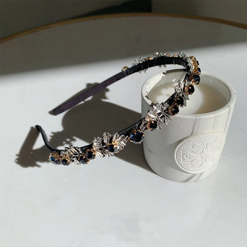 

2019 Fashion DEL LUNA Hotel IU Paragraph Rhinestone Velvet Headbands Retro Elegant for Women Headbands