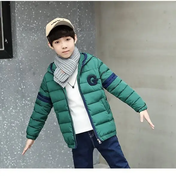 Новая детская одежда для мальчиков зимнее пальто хлопковое пальто для мальчиков Детская Хлопковая одежда для больших детей Легкая хлопковая куртка - Цвет: Зеленый