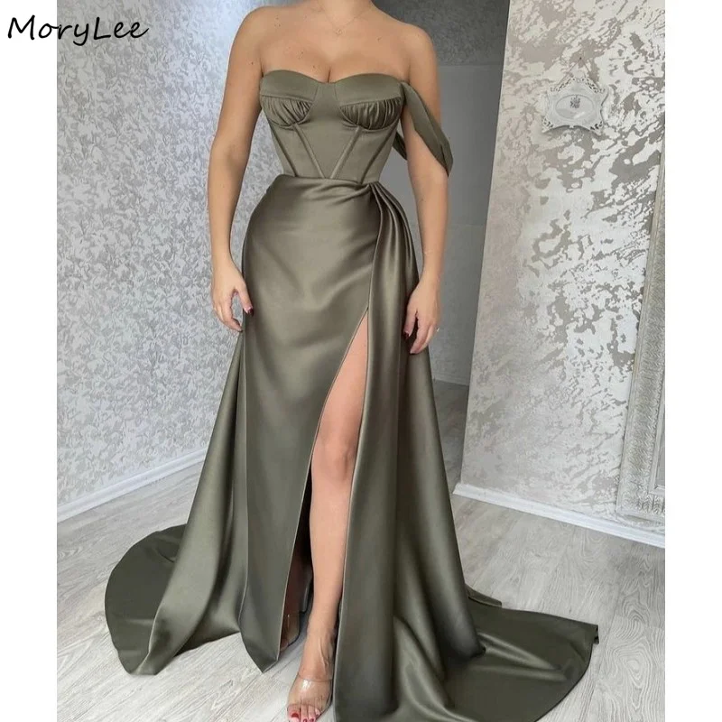 

Green Bridesmaid Dresses Sleeveless Floor Length Mermaid Side Slit Silk Satin Wedding Bridesmaid Gowns With Lace Up Back