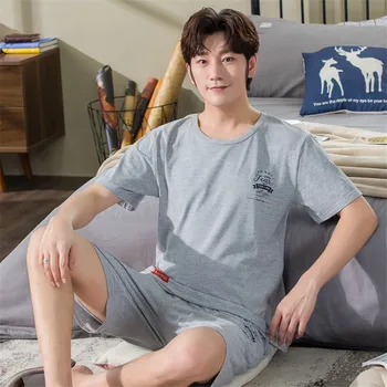 

Men's Pajamas Set 2020 Summer New Cotton Short Sleeve Trousers Set Korean Version of Loose Summer Home Service Men Sleepwear Set