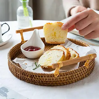 

1PC Rattan Woven Basket Practical Picnic Ratten Tray Outdoor Storage Basket Portable Picnic Basket (Large, Diameter 28x4cm)