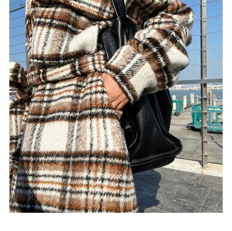 Женская новая зимняя и beiginning Весенняя верхняя одежда размера плюс ретро большое клетчатое Модное Длинное свободное универсальное пальто с отворотом