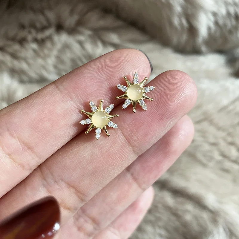 925 Sterling Silver Simple Pavé Crystal Star Stud Earrings Women Temperament Goddess Dress Jewelry Accessories Girlfriend Gift - Image 5