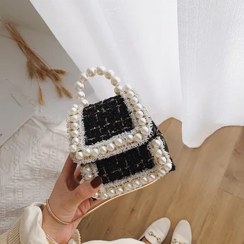 

Women's bag 2019 new winter pearl chain fashion shoulder bag wild Korean personality crossbody woolen small square bag
