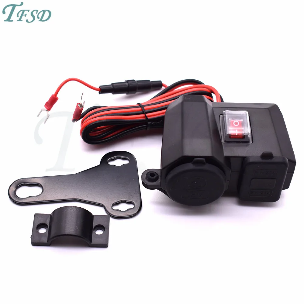 

1 Pack Motorcycle Dual USB Charger with Cigarette Lighter Socket LED Voltmeter for Triumph Aprilia Ducati Yamaha kawasaki