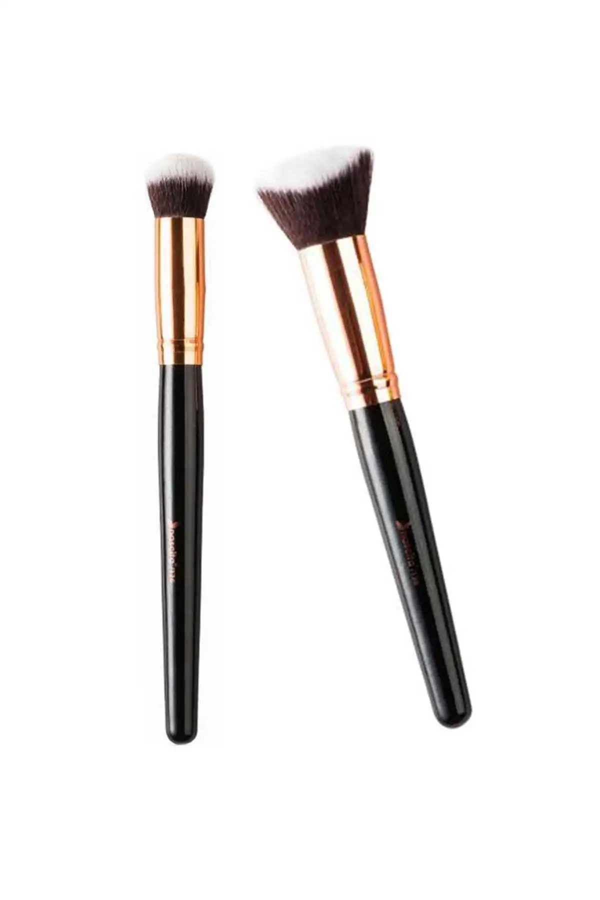 

Nascita Built Concealer Brush 136 & 3D Kabuki Foundation Brush 150
