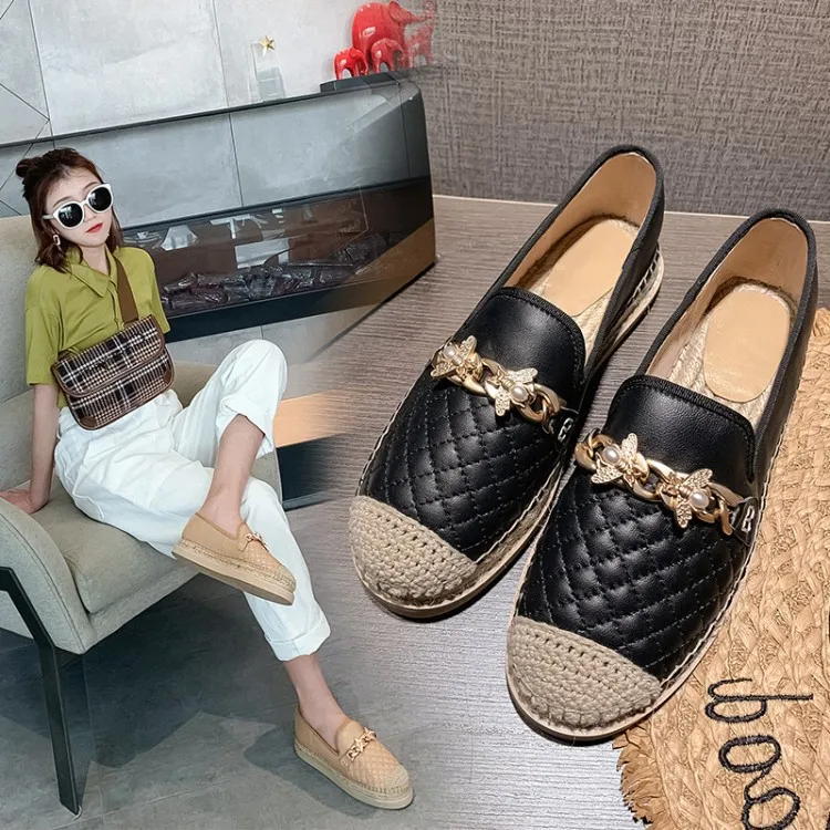 

2020 New Style Loafers High-End Hide Substance Casual Handmade Stitching Fisherman Shoes Bees Chain Weave Shoes