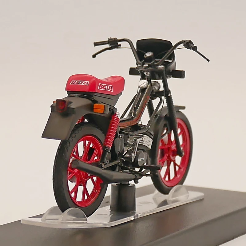 1:18 Scale Motorcycle BETA BOY Diecast Motorbike Model Toy Ornaments 