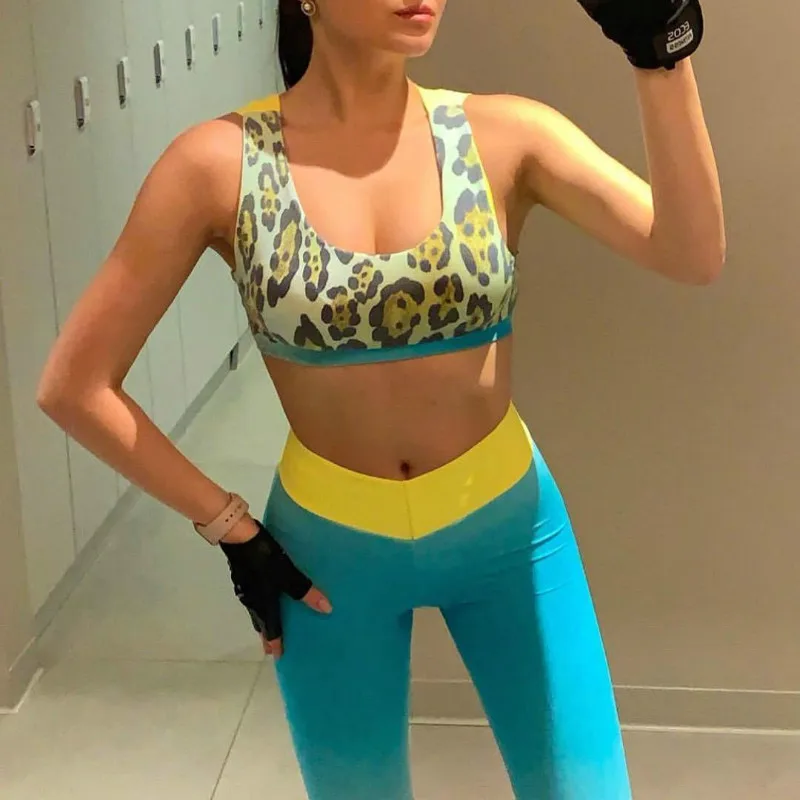 Новинка 2019 сексуальные топы без рукавов с леопардовым принтом облегающие