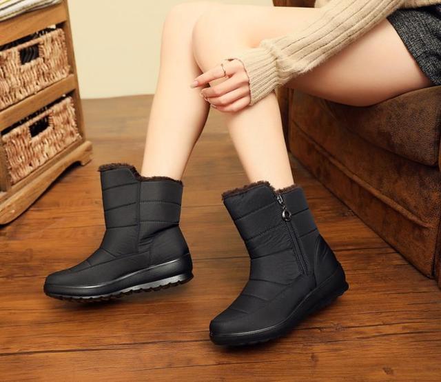 New Waterproof Side Zipper Wram Plush Ankle Boots Woman Round Toe No-slip Female Snow Boots Women Winter Shoes BOOTIES