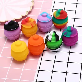 

New 4 Styles Skull Silicone Container Big Hexagon Silicone Jar For Oil Wax Dab Cigarette Cream Easy To Hold Carry 3ml/5ml/26ml/