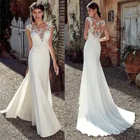 Customized Scoop Short Sleeve Lace Appliques Mermaid Wedding Dresses Natural Slim Buttons Back Women Bride Gown Illusion Vestido 1