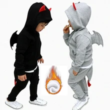 Персональные Детские комплекты одежды для мальчиков Хэллоуин Одежда для косплея Маленький Дьявол крылья Топы+ брюки детский спортивный костюм школьный костюм