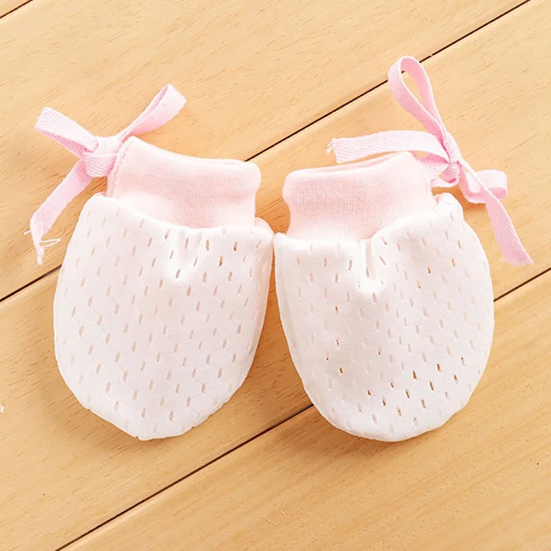 0-6-12 месяцев Детские эластичные для новорожденных с защитой от царапин, регулируемые летние тонкие шелковые перчатки для защиты лица - Цвет: PK1