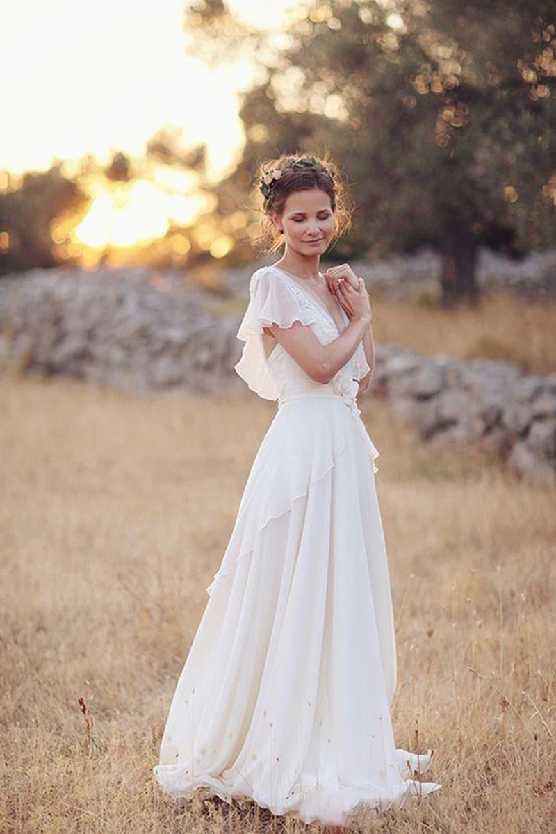 bohemian-wedding-dresses-2019-beach-v-neck-a-line-backless-white-lace-chiffon-boho-bridal-gowns-custom-made (1)