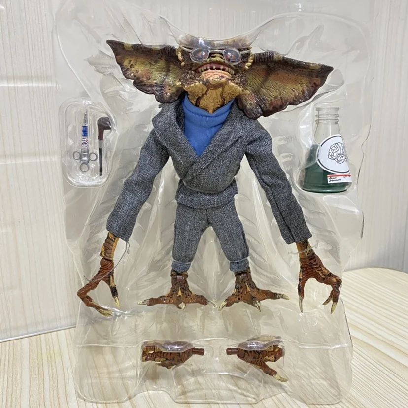 Neca Reel Toys Gremlins 2: The New Batch Brain Gremlin Ultimate Action