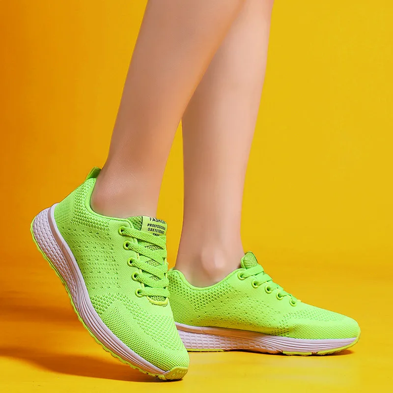 Корейская версия Flyknit сетчатая дышащая обувь для бега женская обувь Большие размеры спортивные кроссовки для отдыха женская Вулканизированная обувь