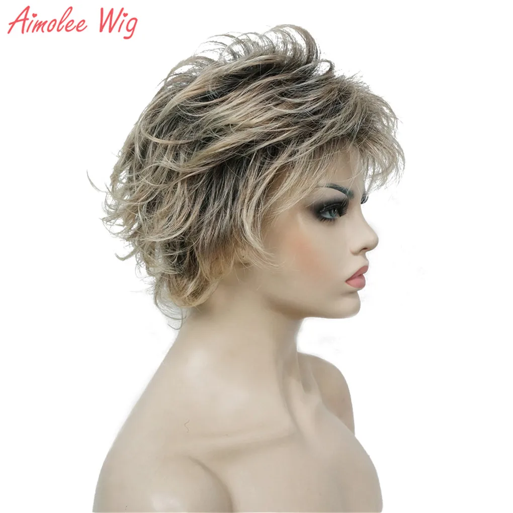 Perruque Courte Synthétique Femme - Méchée Blond Racine Blond Foncé - Bonnet Large Avec 2 Attaches - Neuf Avec étiquettes