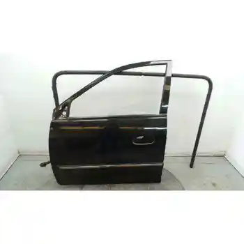 

D4EA LEFT FRONT DOOR KIA CARENS