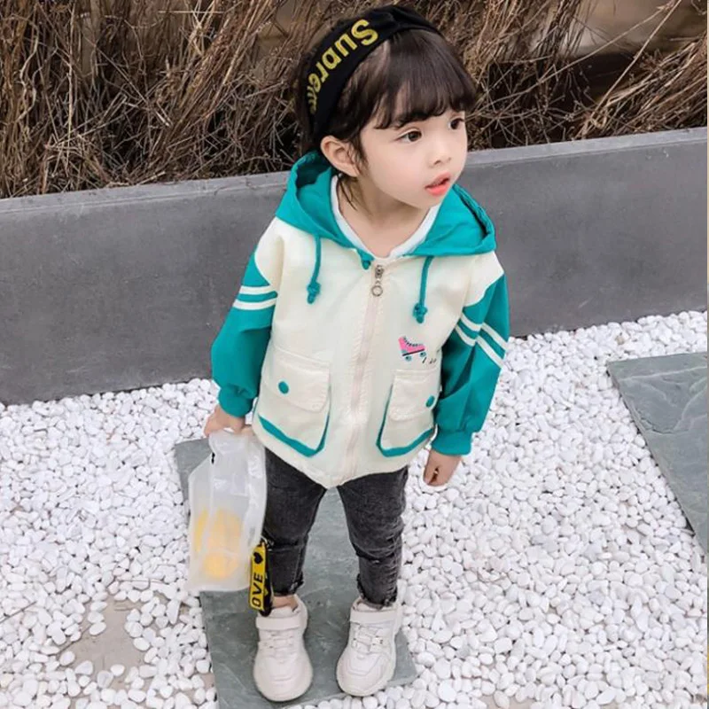 The New Lovely Children Windbreaker Female Baby Autumn Outfit Child Kitten Hooded Jacket in Children's Clothes