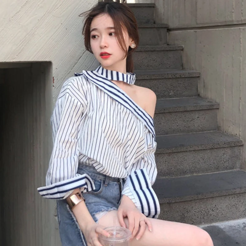 Женская блузка в Вертикальную Полоску с открытыми плечами и длинным рукавом |