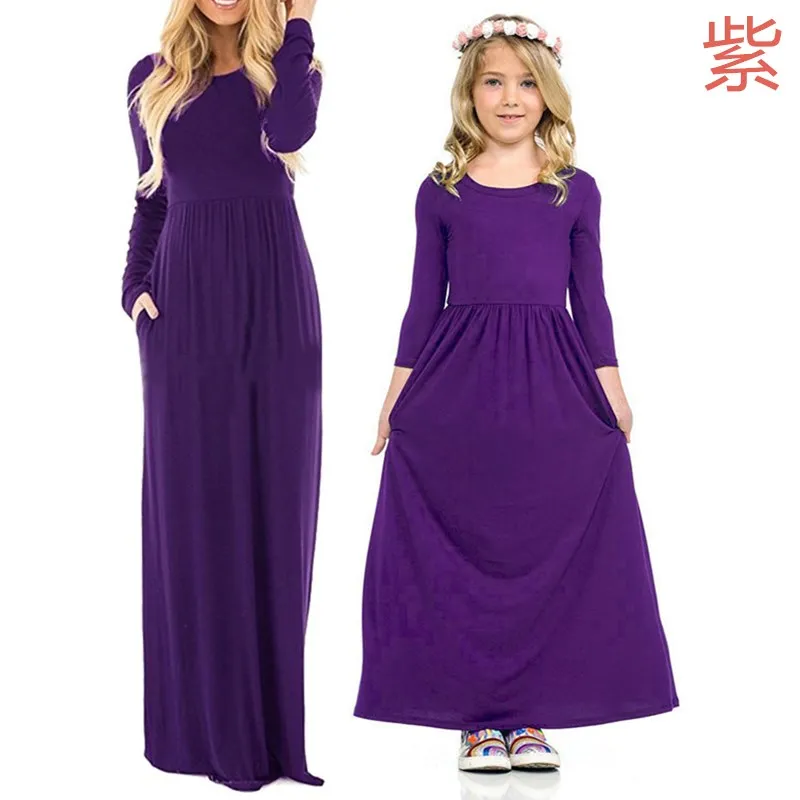 Осенние платья для мамы и дочки; одинаковые комплекты; Vestidos; одежда для мамы и меня; пляжные платья для мамы и дочки; Одинаковая одежда для семьи - Цвет: Style Twelve