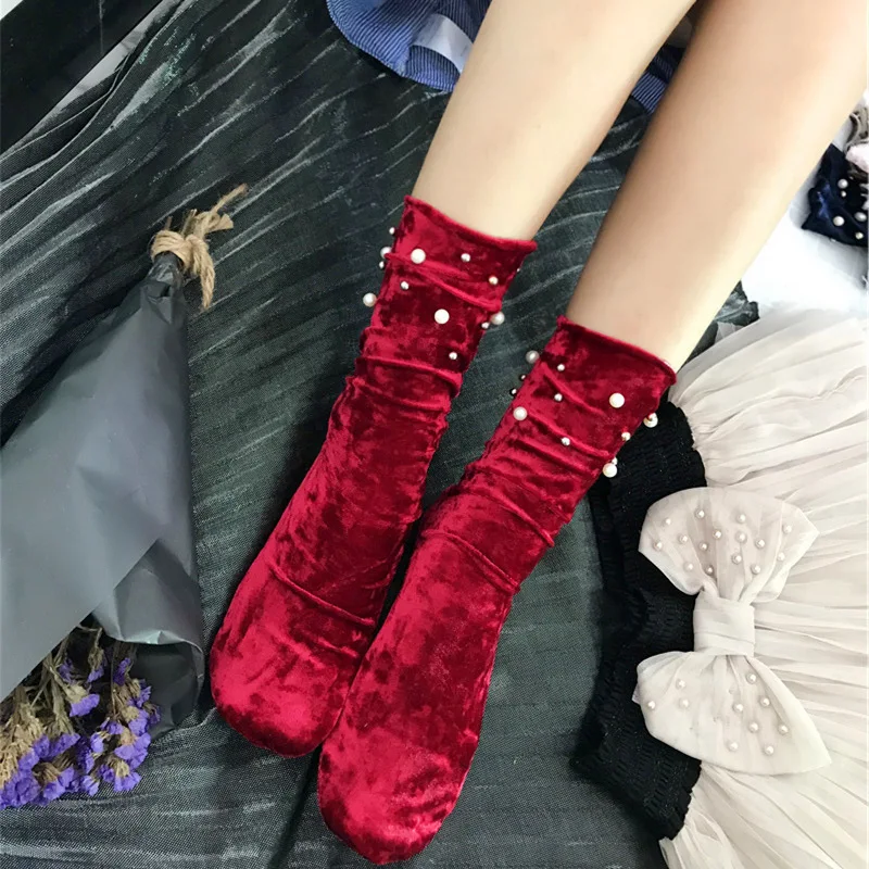 

Fall and Winter 2019 New Kind of Golden Velvet Pile Socks Korean Pearl Down Elastic Socks