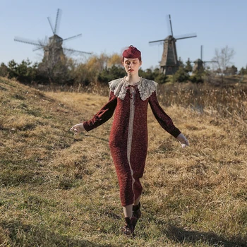 

Vintage Ladies Embroidery Large Lapel Knitted Burgundy Dress