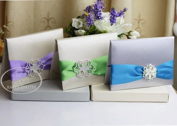 

Free Shipping !!! HI2004 Customized Silk Folder Wedding Invitation with Diamond Brooch Factory Price More Colors Optional