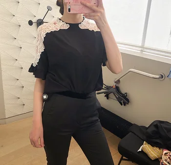 

Women's Hollow Lace Patchwork Shirt Ruffled Sleeves Fashion Ladies Office Tops Early Autumn