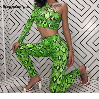 

Bangniweigou Long Sleeve One Shoulder Crop Top & Leggings Two Piece Set Women Snakeskin Print Active Sporty Matching Sets Green